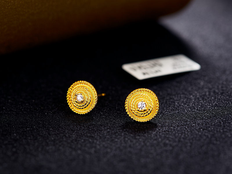 黄金耳钉图片及价格